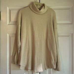 American Eagle Turtle neck Sweater 🤍